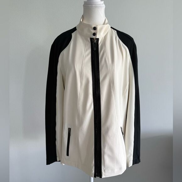 Zenergy by Chicos Stylish Black and beige Women's Jacket. - Picture 1 of 3